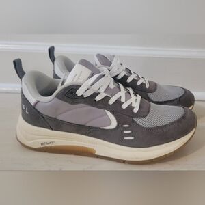 Municipal Origin Sneakers 9/9.5